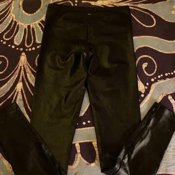 Koral Lustrous Infinity High Rise Leggings Black - Picture 2 of 3